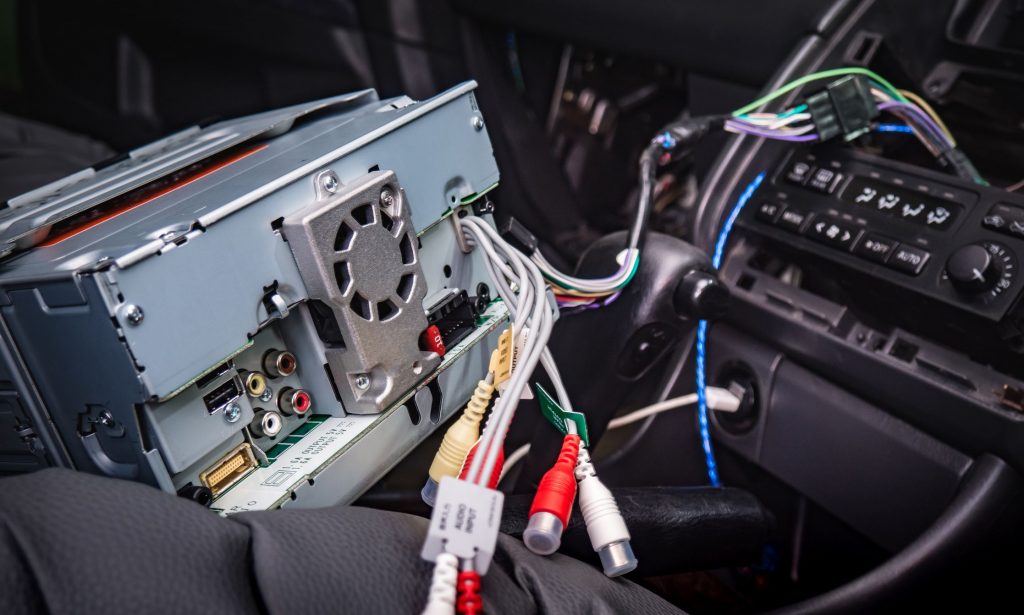 Install a new head unit for Bluetooth or AUX connection